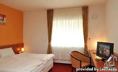 Aurora Erlangen Szálloda 3*