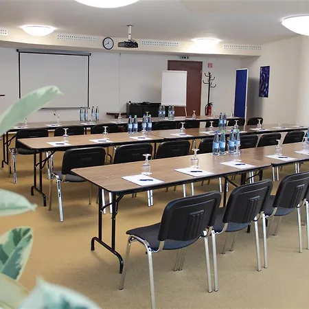 Szálloda Aurora Erlangen Heßdorf