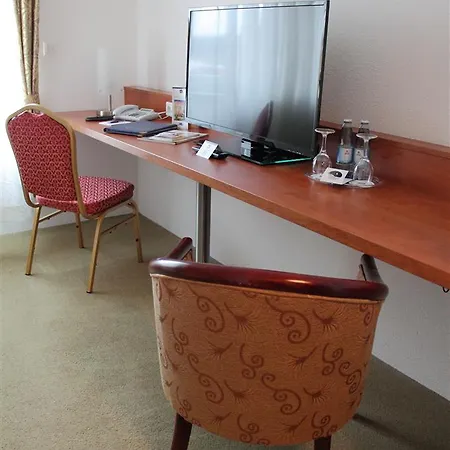 Szálloda Aurora Erlangen 3*