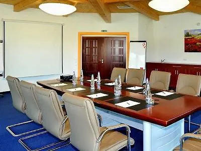 Hotel Aurora Erlangen 3*