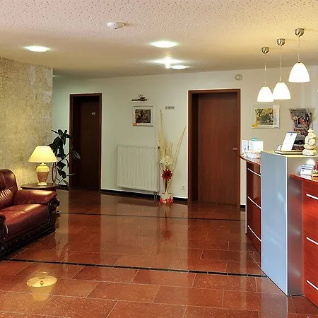 Aurora Erlangen Hotel 3*