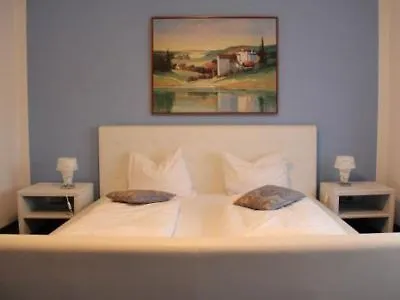 Aurora Erlangen ホテル Heßdorf