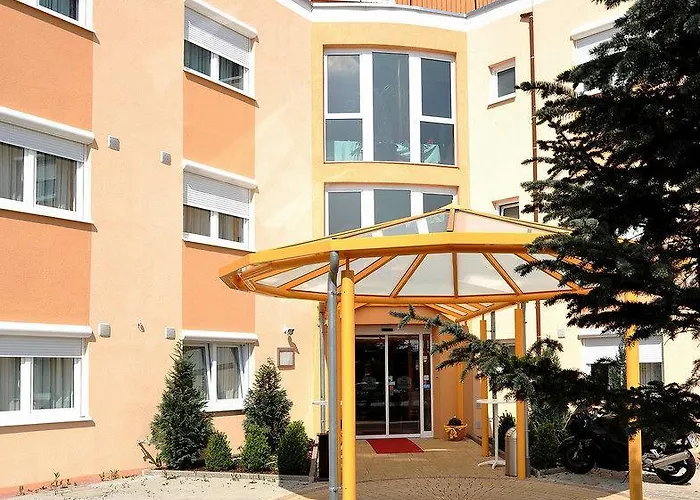 Aurora Erlangen ホテル Heßdorf